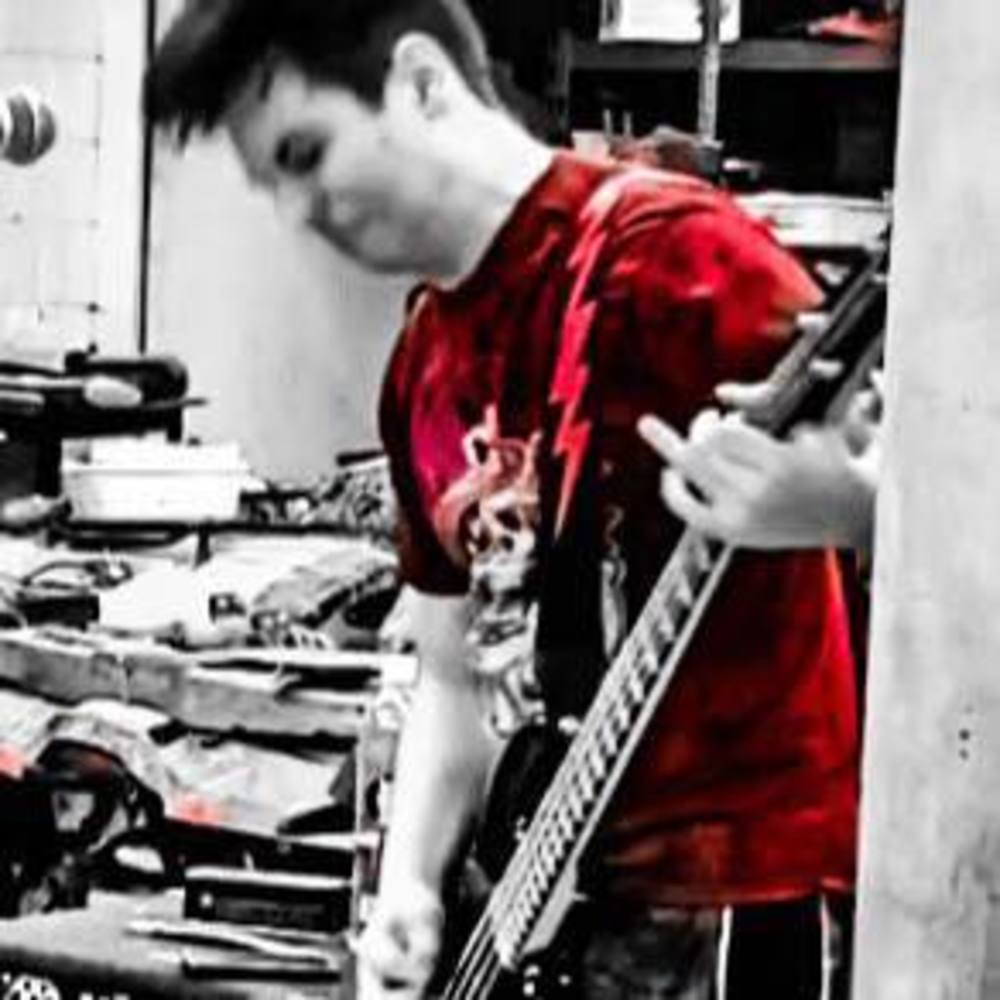 Meet your Posher, Logan